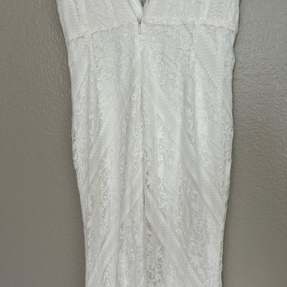 NWOT Adoring Attachment White Lace Twist-Front Sleeveless Maxi Dress - Picture 7 of 9